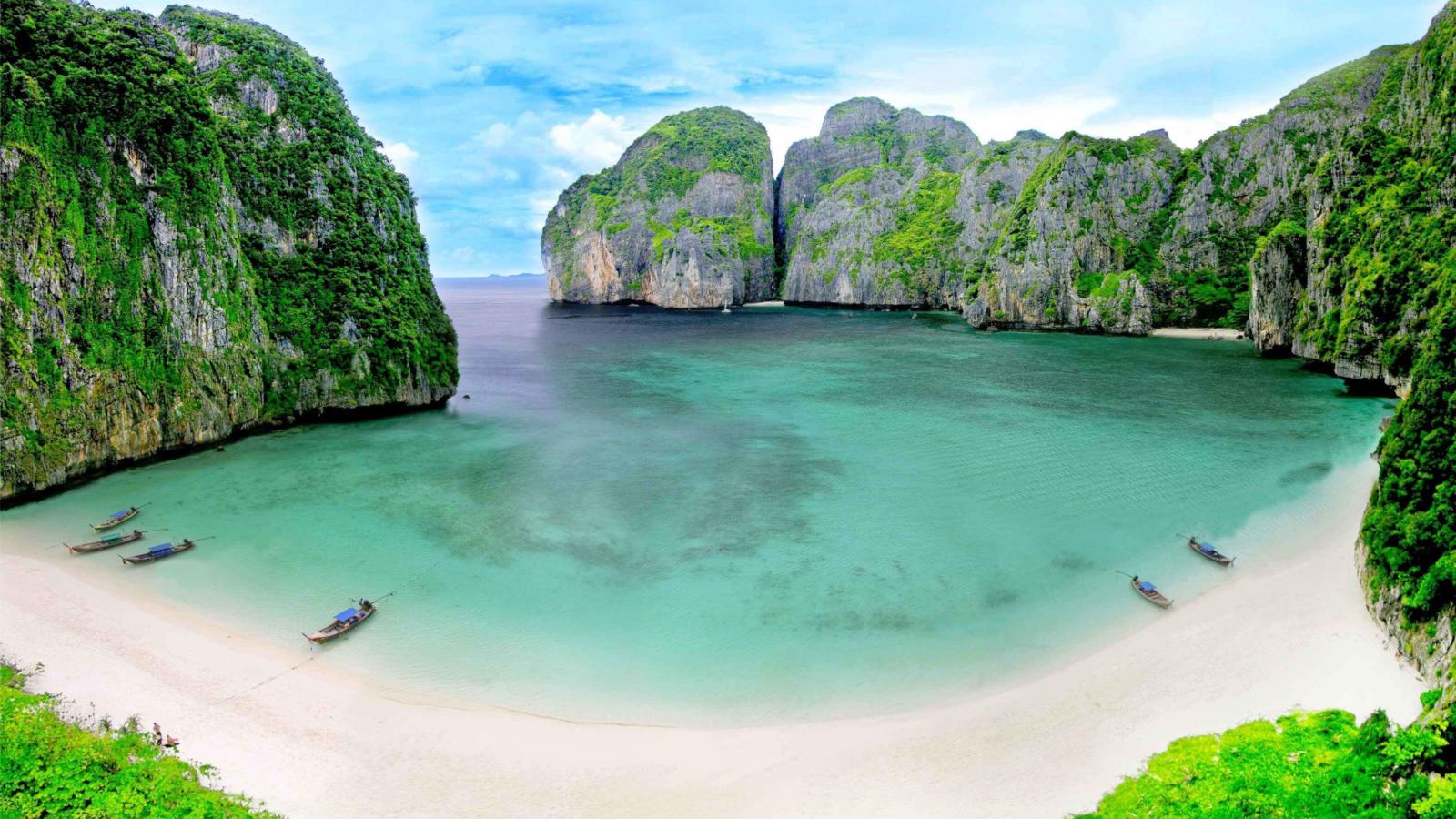 Thailand's Famous Maya Bay Will Be Closed to Tourists Indefinitely - WORLD OF BUZZ