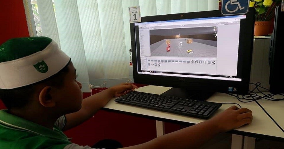 This 12Yo M'Sian Boy Is Developing His Own Fps Game, But It Accidentally Got Deleted! - World Of Buzz