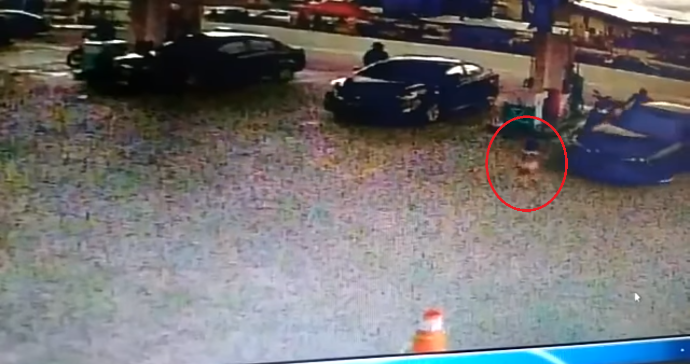 Watch: Heart-Stopping Moment Car Rams And Drags 2Yo Girl At Klang Petrol Station - World Of Buzz 1