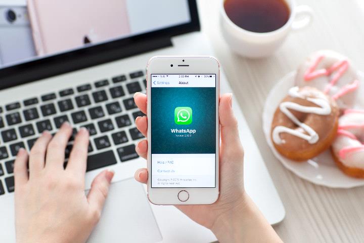 WhatsApp Plans to Introduce Targeted Ads to Users Next Year, According to Founder - WORLD OF BUZZ