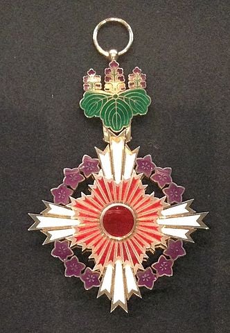 Grand Cordon of the Order of the Paulownia Flowers 001