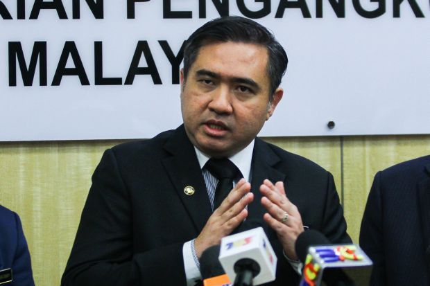 Anthony Loke: By 2030, There Will Be 31 Million Malaysian Drivers on The Road - WORLD OF BUZZ
