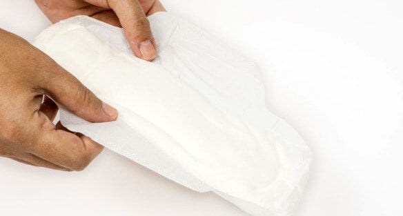 Instead of Alcohol and Drugs, Indonesian Teens Get High on Drinking Water from Boiling Sanitary Pads - WORLD OF BUZZ 1