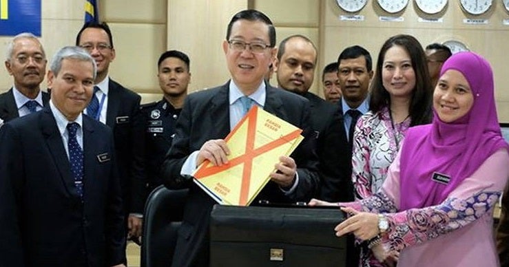 WATCH Lim Guan Eng Presents Budget 2019 Live in ...