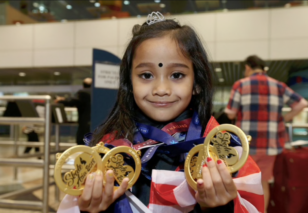 7yo Malaysian Ice Skating Prodigy Won Four Gold Medals In China, Has Eyes Set On Winter Olympics 2026 - WORLD OF BUZZ 3