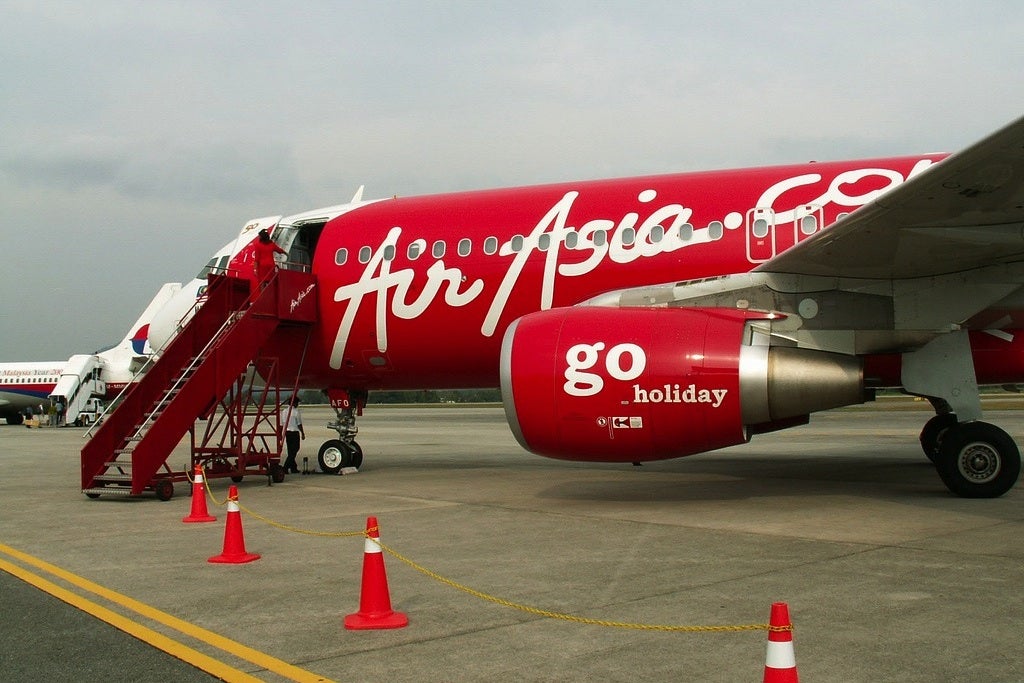 AirAsia is Preparing Special Flights to Hanoi For M'sians to Attend The AFF Suzuki Cup - WORLD OF BUZZ 1