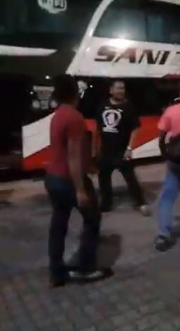 Bus Driver Gets Beat up by a Gang of Ruthless Brutes at R&R Stop - WORLD OF BUZZ