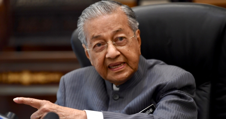 Dr M: &Quot;Speaking English Does Not Make You Less Malay&Quot; - World Of Buzz