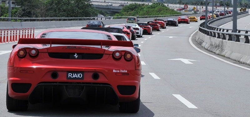 JPJ Discovers Malaysian Ferrari Owner Did Not Pay Road Tax For The Past 10 Years - WORLD OF BUZZ 1