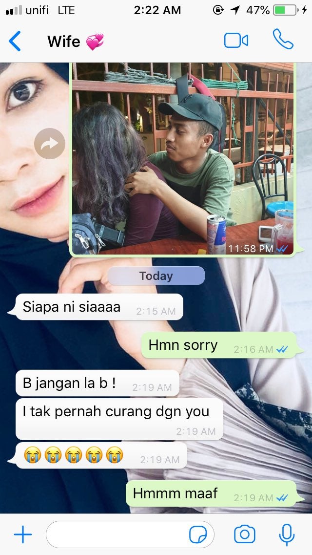 M'sian Trolls Wife Into Thinking He's Cheating On Her, Ends Up Getting Blocked On Whatsapp - World Of Buzz 1