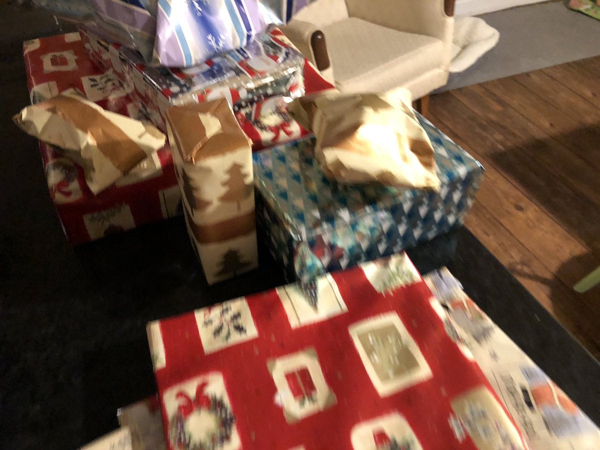 Old Man Passes Away, Neighbours Discover He Had Bought Xmas Presents For Their Daughter For Next 14 Years - WORLD OF BUZZ