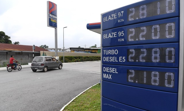 Say Goodbye To 24-hour Gas Stations As PDAM Looks To Cut Cost Amidst Weekly Fuel Price Float - WORLD OF BUZZ 1
