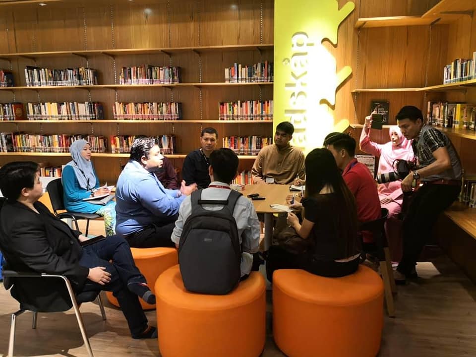 There's A Free Public Library Now Opened In This Pj Mall With Over 5,000 Books! - World Of Buzz 1