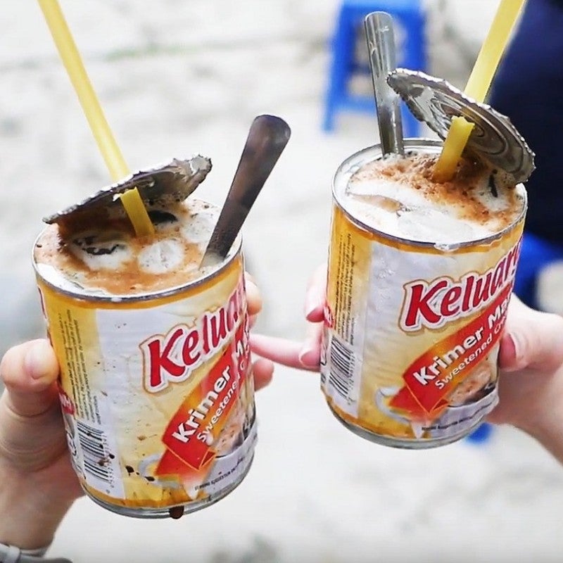 This Shop Serves Their Kopi Peng Special In Condensed Milk Cans - WORLD OF BUZZ 4