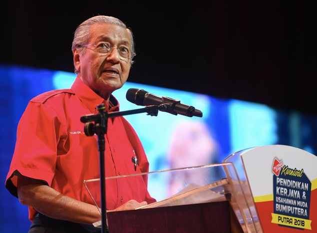 Tun M Defends Move Not To Ratify Icerd To Help The Malays - World Of Buzz