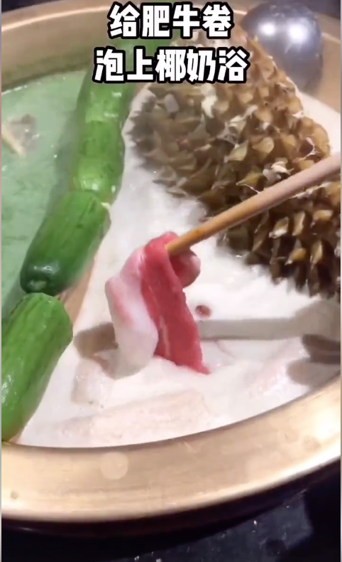 You Can Now Enjoy Match And Durian Hotpot In China - WORLD OF BUZZ 3