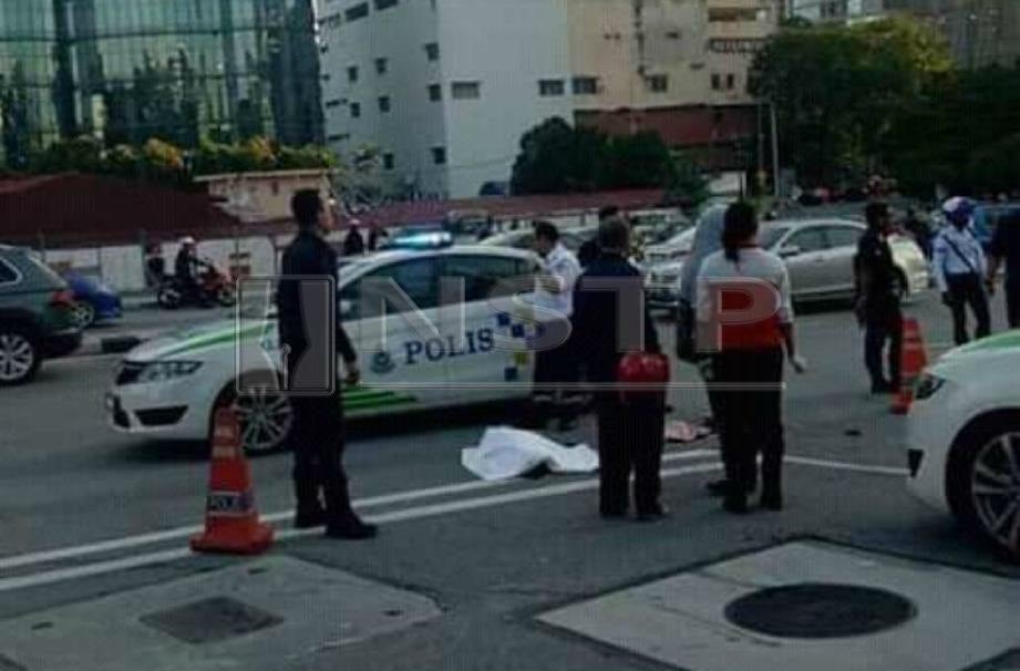 11yo Girl Killed in Bangsar After Being Hit by Taxi That Made Illegal Turn - WORLD OF BUZZ 2