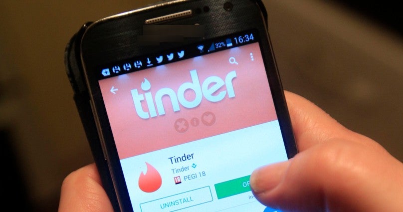 34Yo Man Turns Up At Tinder Date's Damansara Condo For Sex, Gets Robbed Instead - World Of Buzz