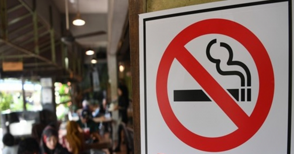 A Smokers Right Club Has Applied For The Smoking Ban To Be Reviewed In High Court - World Of Buzz 4