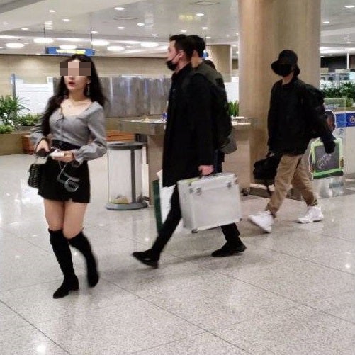 BTS Jungkook Was Allegedly Stalked By This Girl Not Wearing Pants, Fans Outraged - WORLD OF BUZZ 1