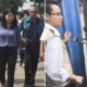 Environment Minister Personally Leads Raid On Illegal Plastic-Recycling Factory,  Malaysians Impressed! - World Of Buzz