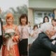 M'Sian Couple Celebrates 50 Years Of Marriage By Re-Marrying Each Other In A Traditional Chinese Wedding - World Of Buzz