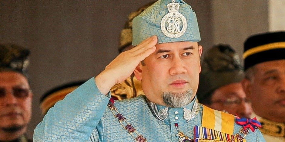 Msian Man Reminds Everyone Why We Should Love And Respect Our King - World Of Buzz 1