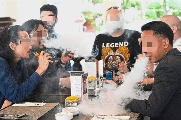 Reminder: Vape And Shisha Are Also Banned From Eateries - World Of Buzz 6