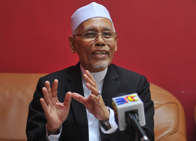 “Resolve ‘Cross’ Issue”, Mufti’s Message To Penang State Government - World Of Buzz 1