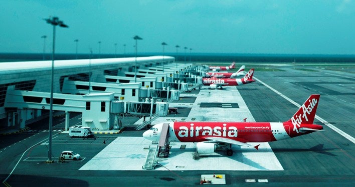 Starting 7th Jan, AirAsia Will Stop Charging klia2 Fee to Keep Fares Low - WORLD OF BUZZ 1