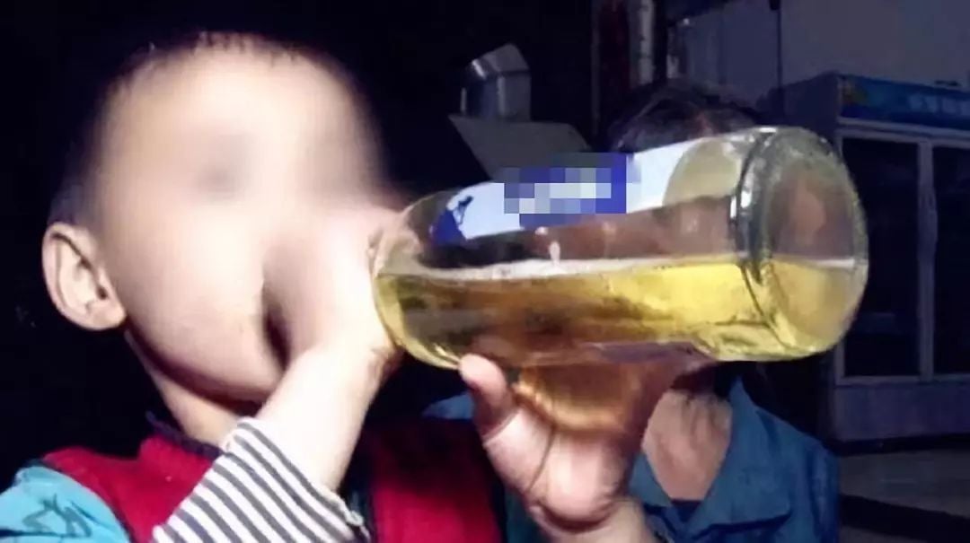 Father Gives 13yo Son Alcohol to "Train" His Tolerance, Teen Falls Into Coma - WORLD OF BUZZ