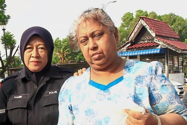 Grieving Mother Seeks Justice For Maid Helplessly Tortured To Death In Malaysia - World Of Buzz 3
