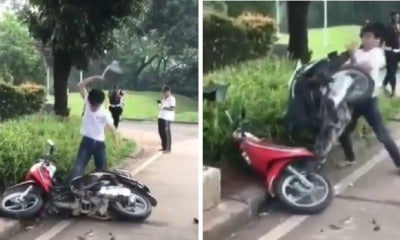 Man Goes On Rage Fit &Amp; Dismantles Motorcycle Because Cop Gave Him Traffic Summons - World Of Buzz 4