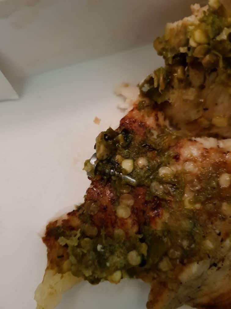 Man Shocked to Discover Sharp, Rusty Screw in KGB Burger After Taking a Bite - WORLD OF BUZZ 7