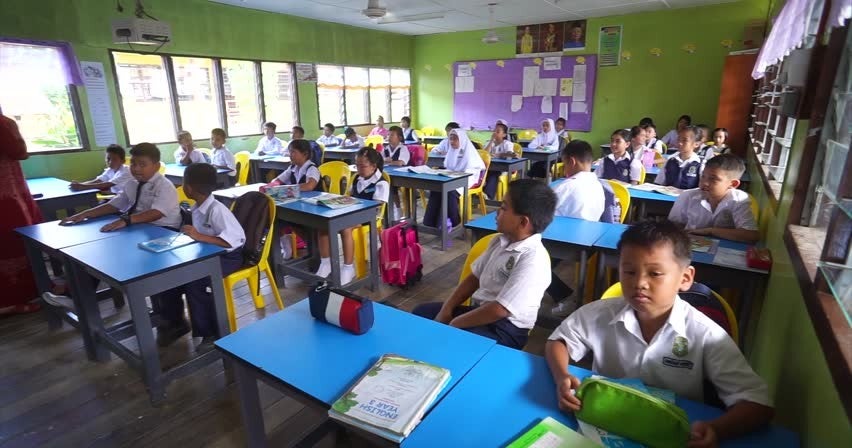 M'Sian Shares Plight Of A Std 3 Student Who Has A Busier Schedule Than An Adult - World Of Buzz 1