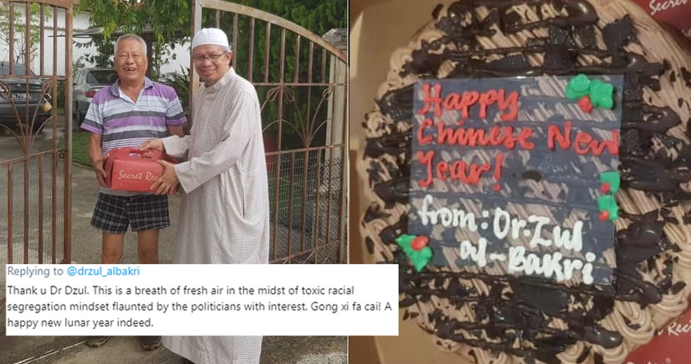 This Mufti Won Praises from Malaysians Because He Gifts Cakes to His Chinese Neighbours Every CNY! - WORLD OF BUZZ