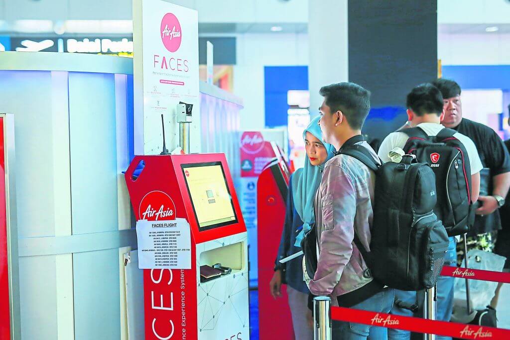 AirAsia Will Be Rolling Out Face Recognition System For Flight Boarding in Malaysia This Year - WORLD OF BUZZ 3