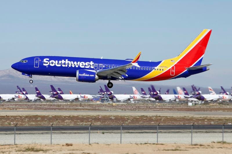 Boeing 737 Max 8 Plane Makes Emergency Landing After Experiencing Engine Problems - WORLD OF BUZZ 1