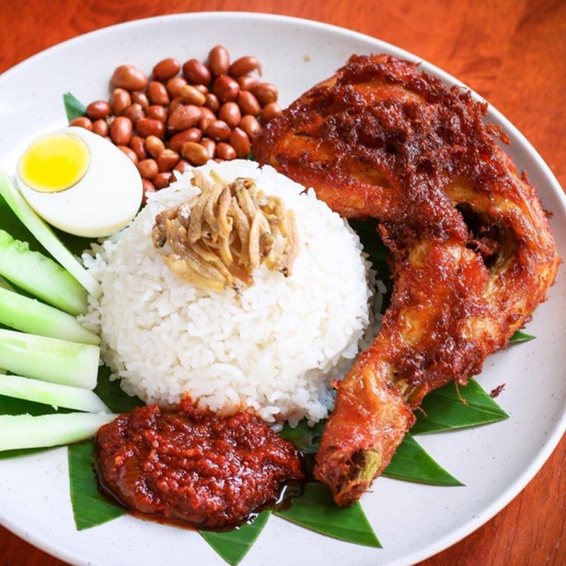 Nasi Lemak Is Officially One Of The Most Popular Traditional Dishes In The Entire World - WORLD OF BUZZ
