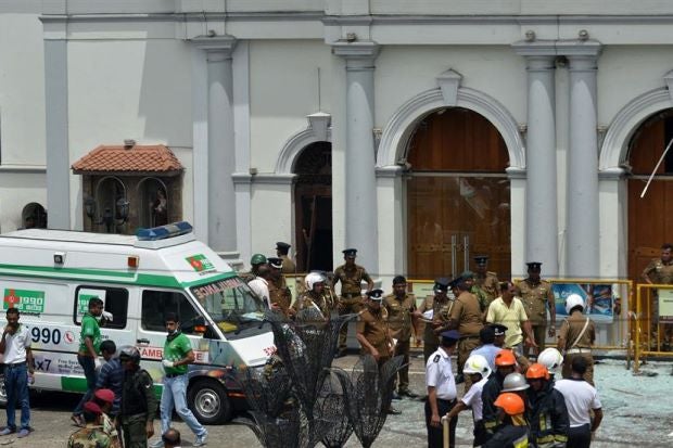 BREAKING: 156 Killed & More Than 400 Injured in Sri Lanka after a Series of Bombings Targeted Easter Services - WORLD OF BUZZ