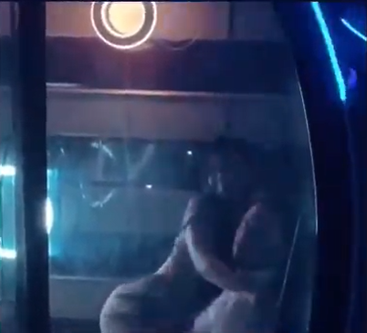 Couple Rides Ferris Wheel Inside a Nightclub Together, Kena Kantoi Riding Each Other by Patrons - WORLD OF BUZZ 3