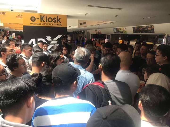 Gsc 1Utama Allegedly Experiences Technical Difficulty During 7Am Avengers Screening, Movie-Goers Outraged - World Of Buzz