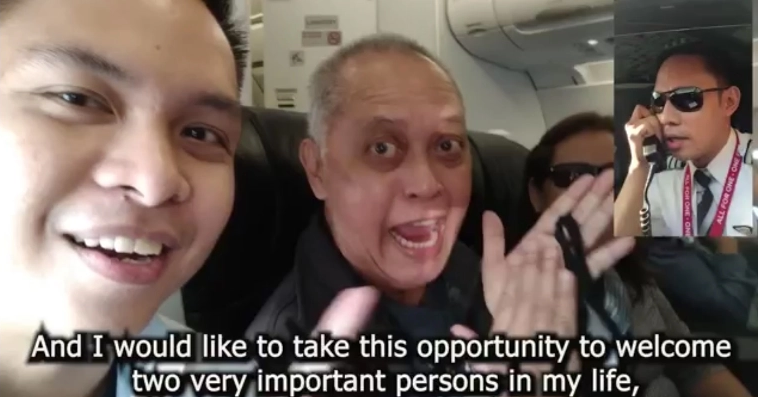 Hilarious AirAsia Flight Attendant Advises Passengers To Leave Their BF/GF In The Case Of An Emergency - WORLD OF BUZZ 1