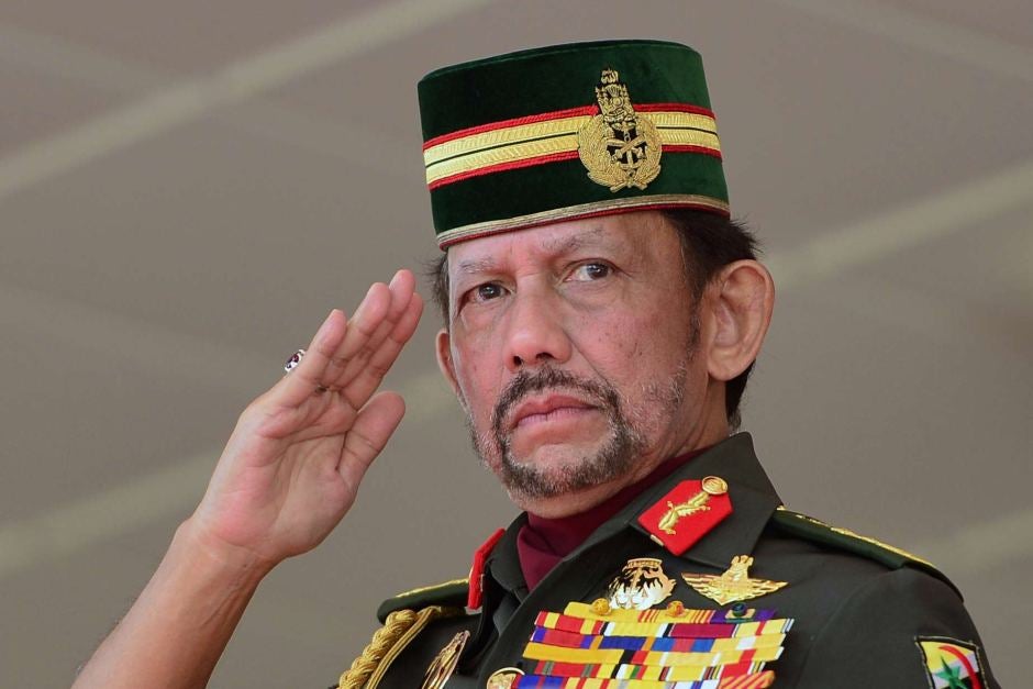Hollywood Celebrities Are Boycotting Brunei's Luxury Hotels After Death Sentence For Same-Sex Relations Announced - WORLD OF BUZZ