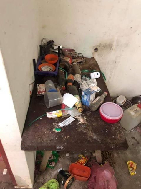 M'sian Landlord Forced to Clean Up Rented House for 4 Days After School Teacher Trashes It - WORLD OF BUZZ