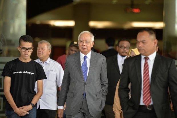 Najib's Trial: Former Prime Minister Allegedly Used SRC International Money to Renovate Homes - WORLD OF BUZZ