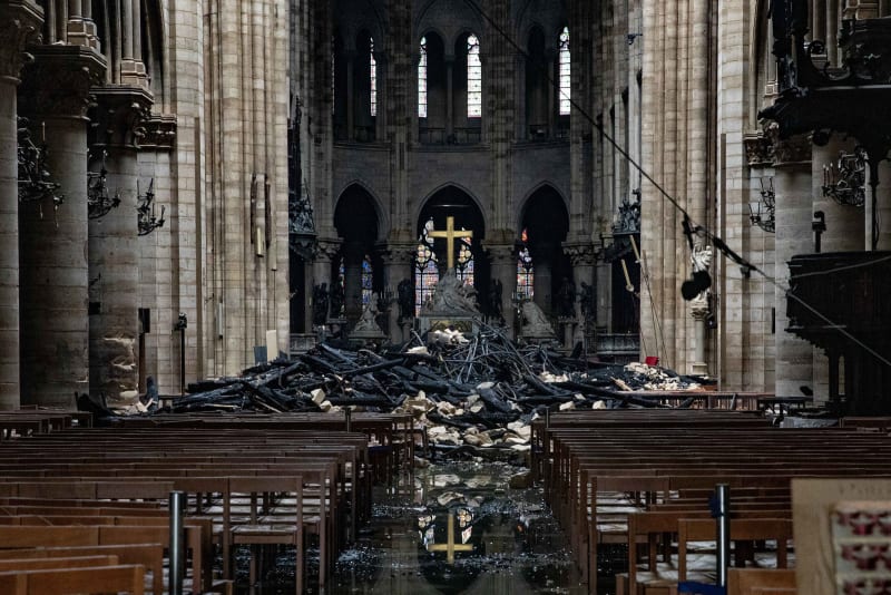 Newly Released Photos Show The Inside Of Notre Dame Cathedral After The Fire - World Of Buzz 3