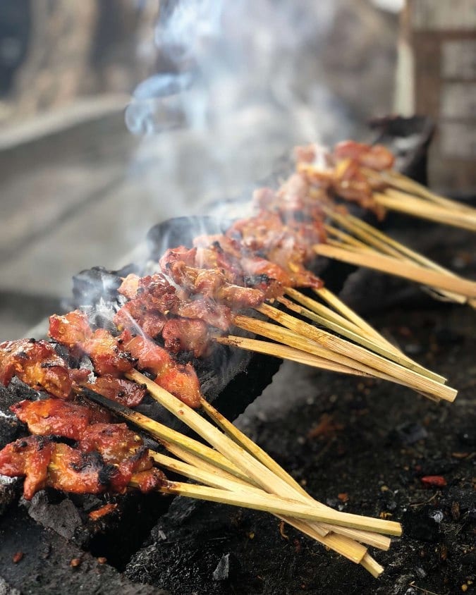 [Test] X Must-Try Mouthwatering Indonesian Street Food In Bali For The Ultimate Malaysian Foodie - World Of Buzz