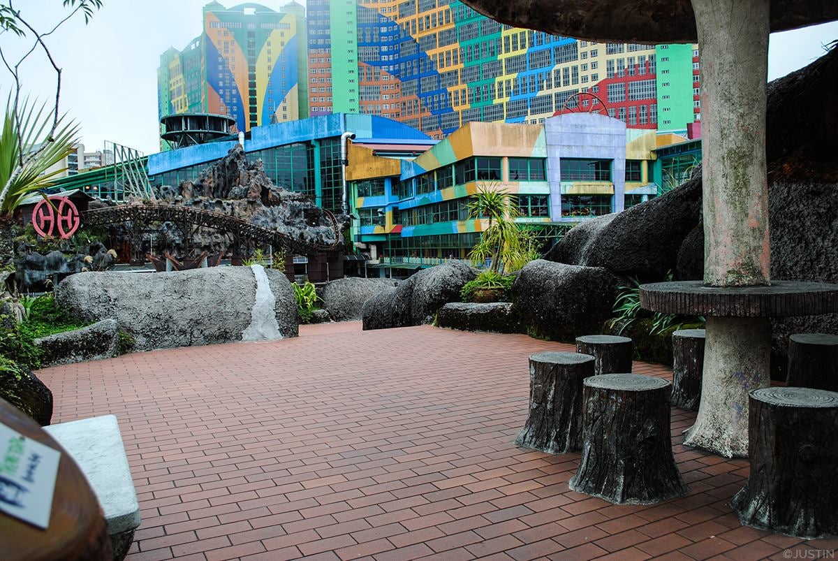 These Photos of Genting Before the Theme Park was Demolished Will Give You So Much Feels - WORLD OF BUZZ 7