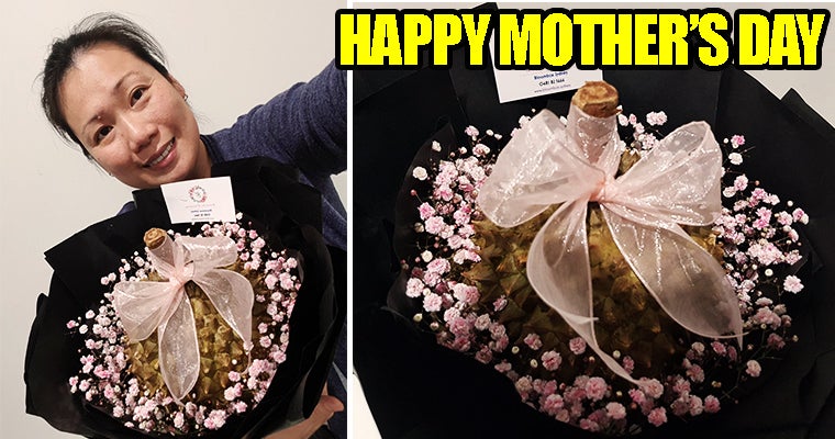 Florist Makes a Durian Bouquet for Mother's Day - WORLD OF BUZZ 1